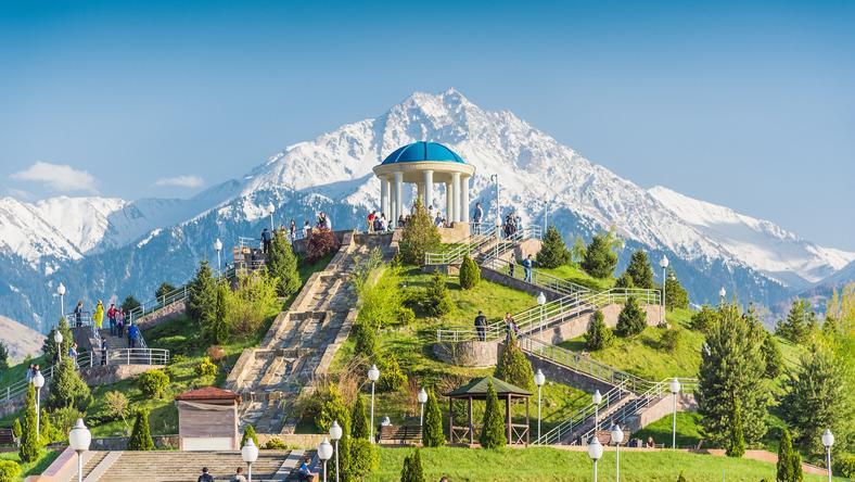 在曾经的“外西北”,我造访了哈萨克斯坦旧都